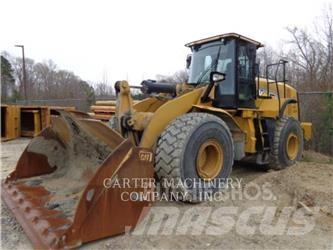 CAT 966M Chargeuse sur pneus