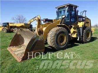 CAT 966M Chargeuse sur pneus
