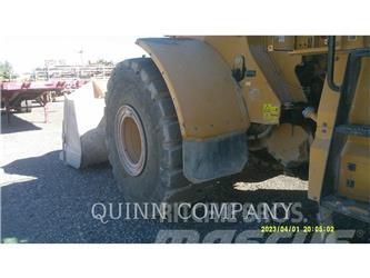 CAT 966M Chargeuse sur pneus