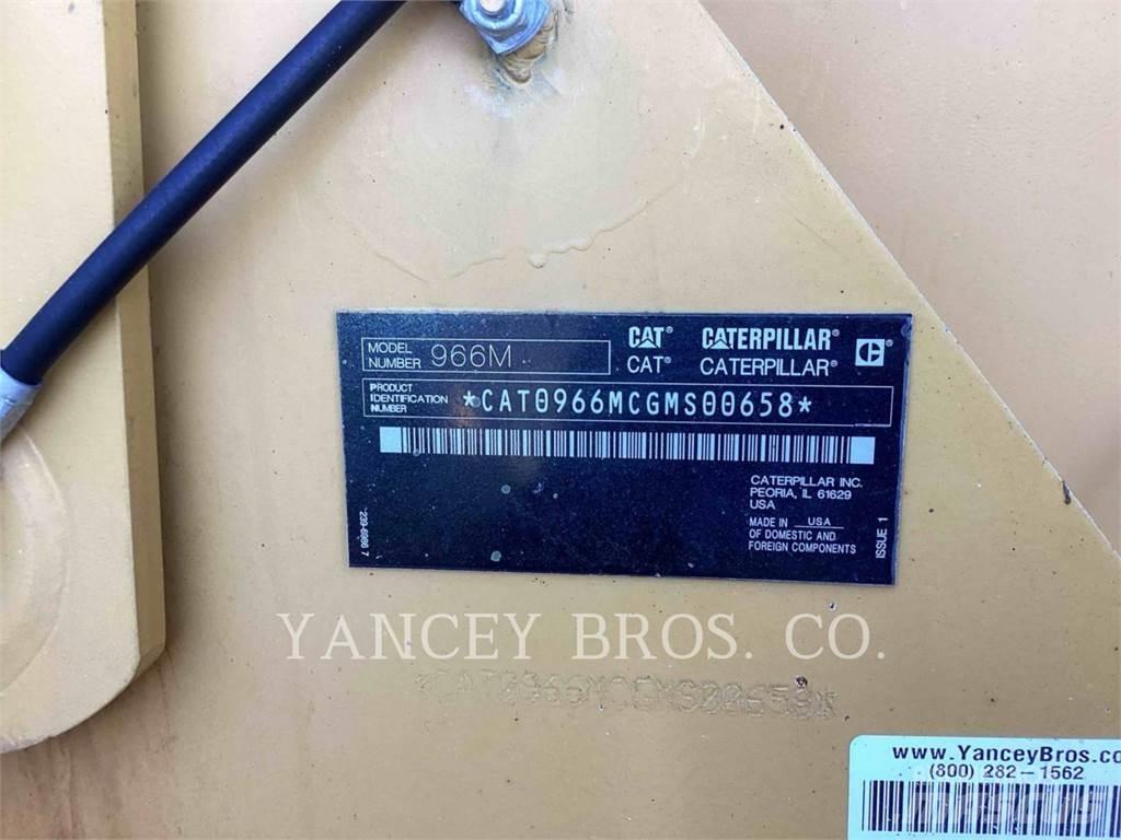 CAT 966M Chargeuse sur pneus
