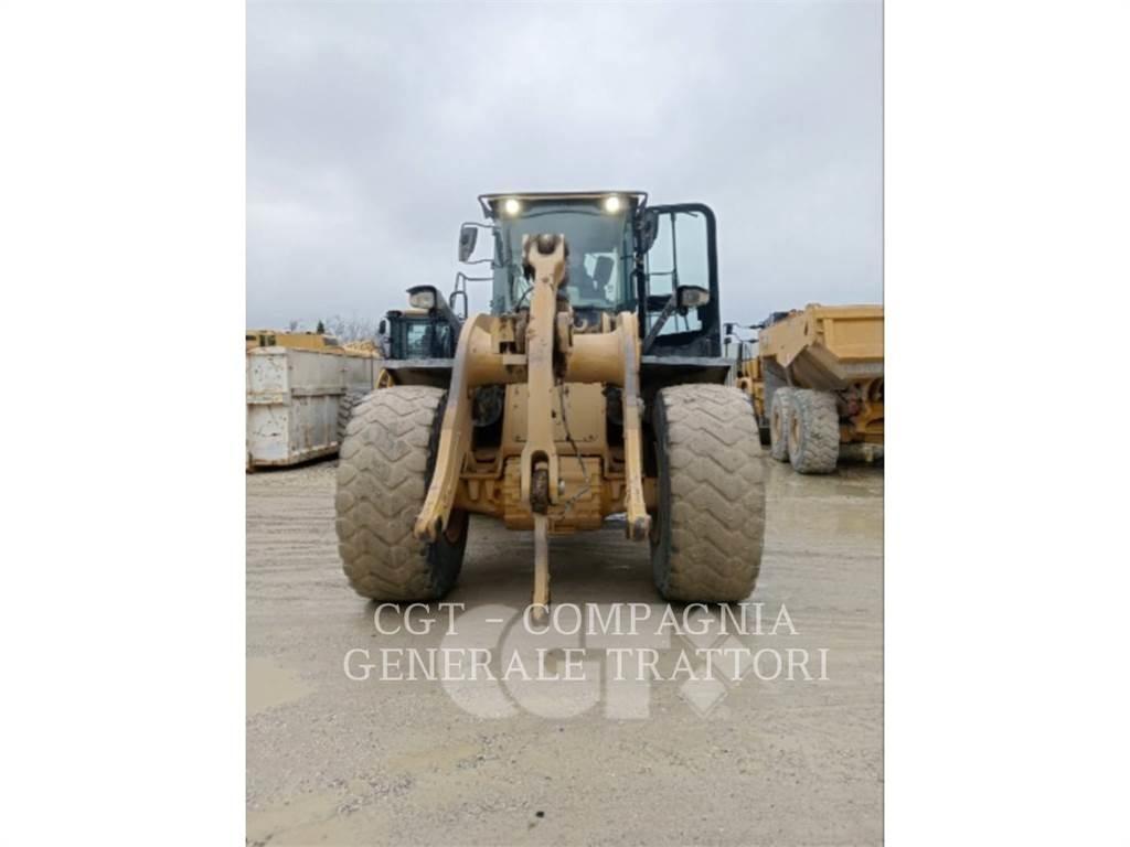 CAT 966M Chargeuse sur pneus