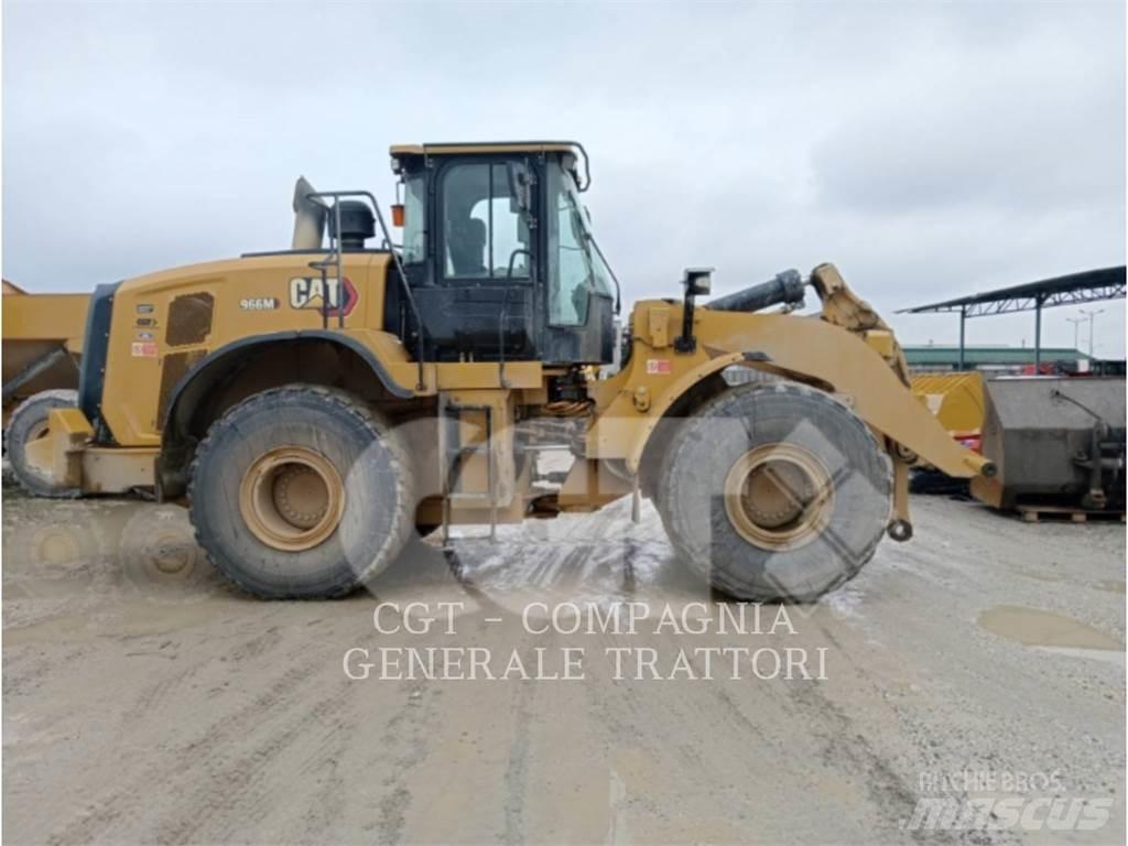 CAT 966M Chargeuse sur pneus