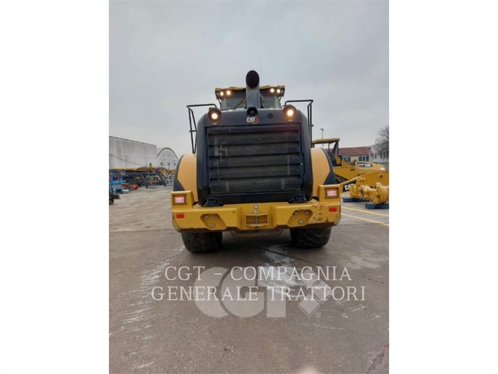 CAT 966M Chargeuse sur pneus