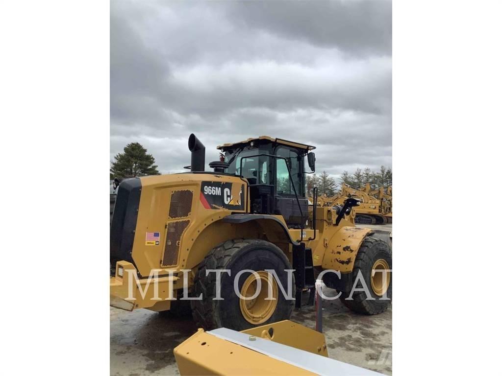 CAT 966M Chargeuse sur pneus