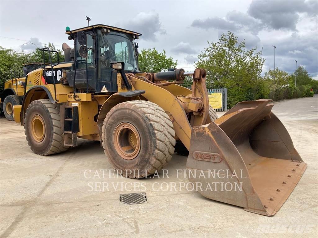CAT 966M Chargeuse sur pneus