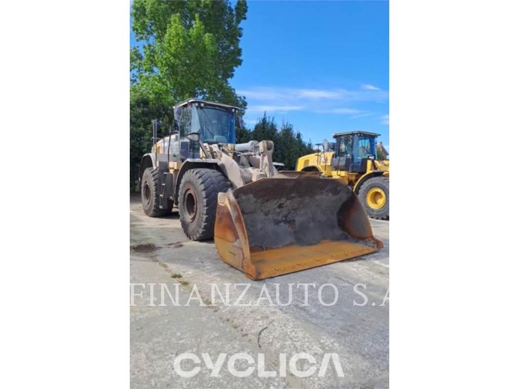 CAT 966M Chargeuse sur pneus