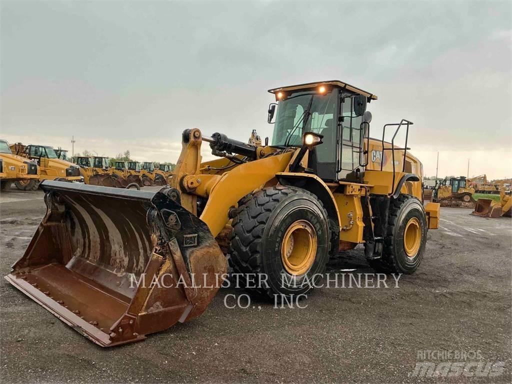 CAT 966M Chargeuse sur pneus