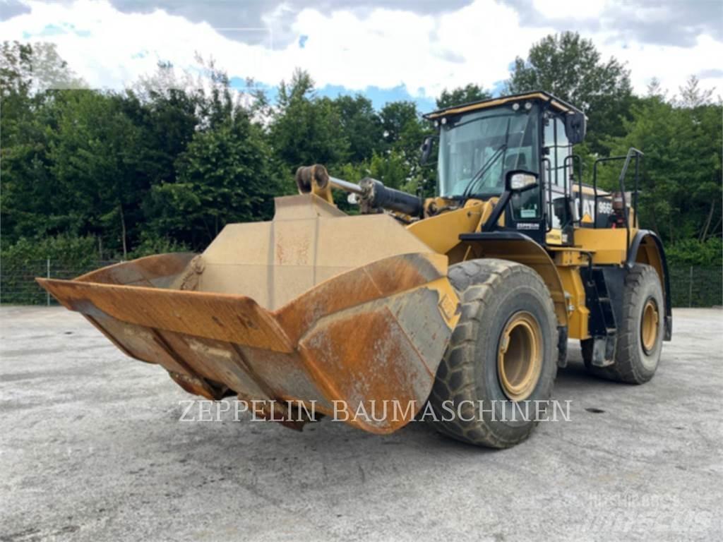 CAT 966M Chargeuse sur pneus