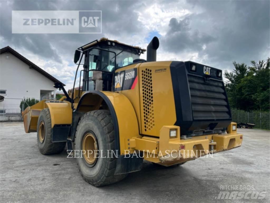 CAT 966M Chargeuse sur pneus
