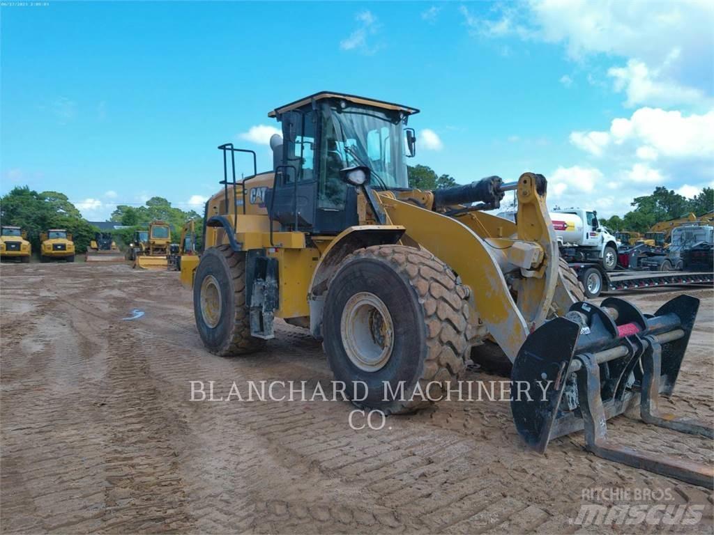 CAT 966M Chargeuse sur pneus