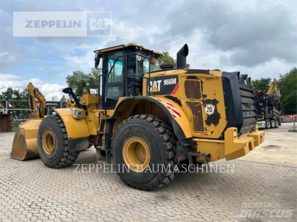 CAT 966M Chargeuse sur pneus