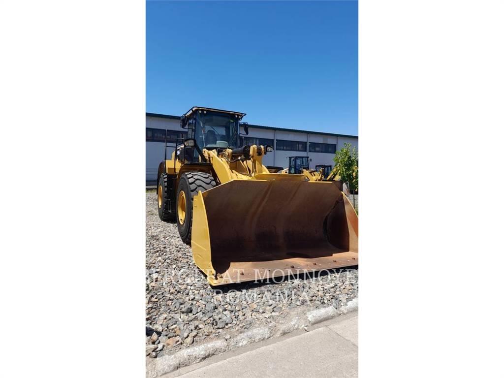 CAT 966M Chargeuse sur pneus