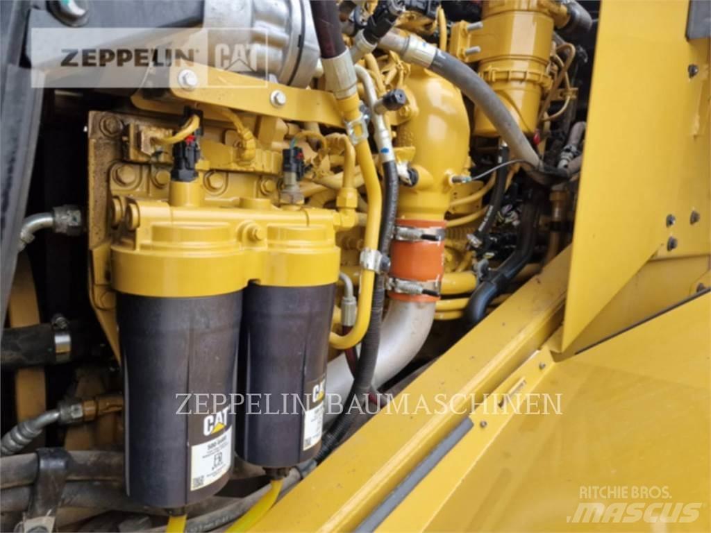 CAT 966M Chargeuse sur pneus