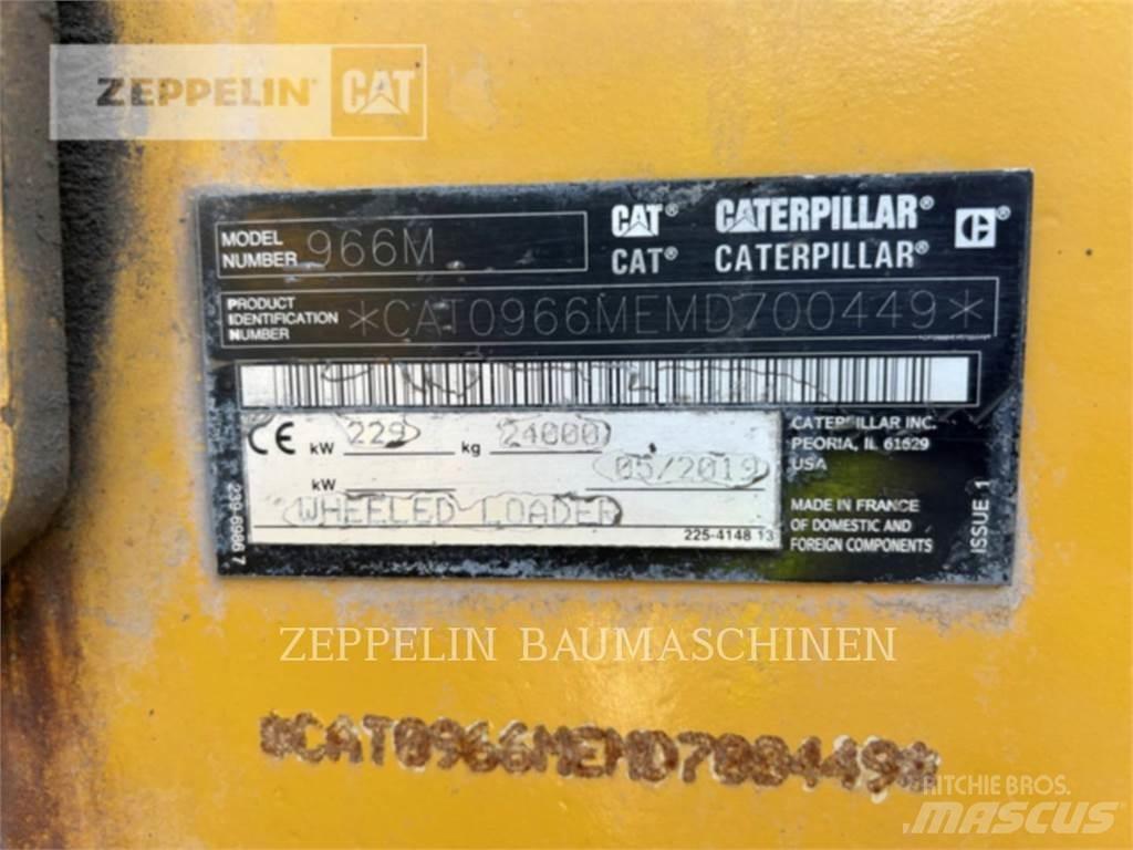CAT 966M Chargeuse sur pneus