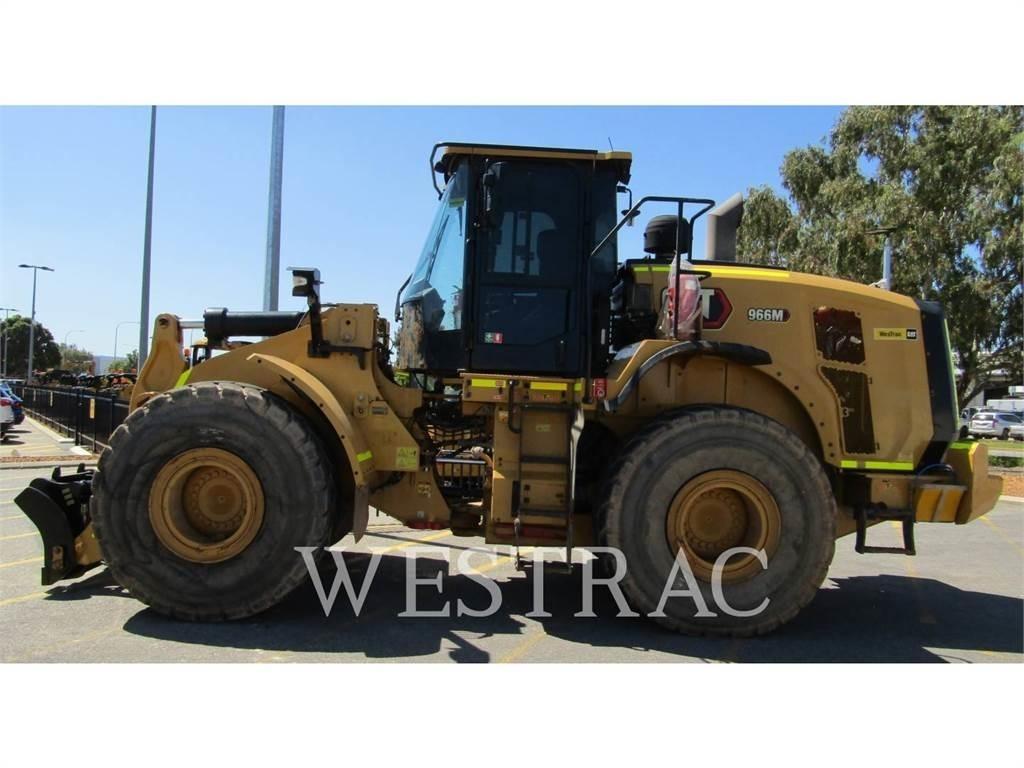 CAT 966M Chargeuse sur pneus