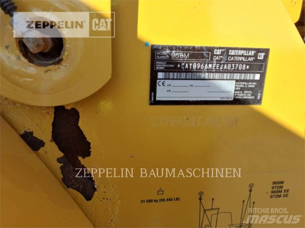 CAT 966M Chargeuse sur pneus