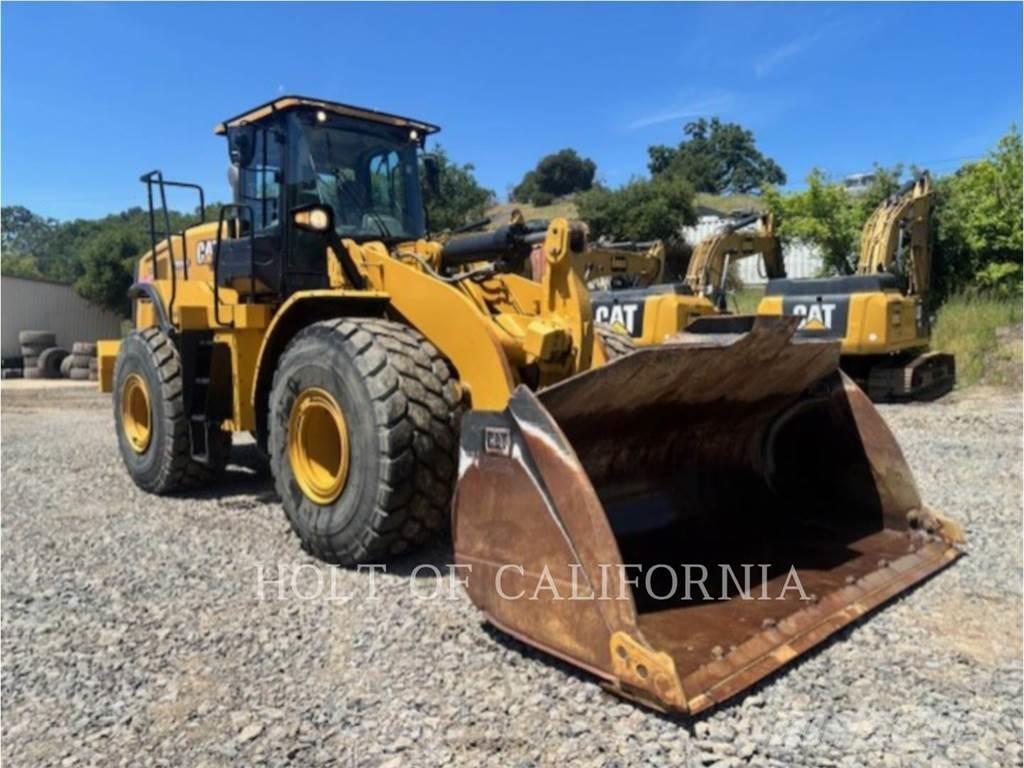 CAT 966M Chargeuse sur pneus