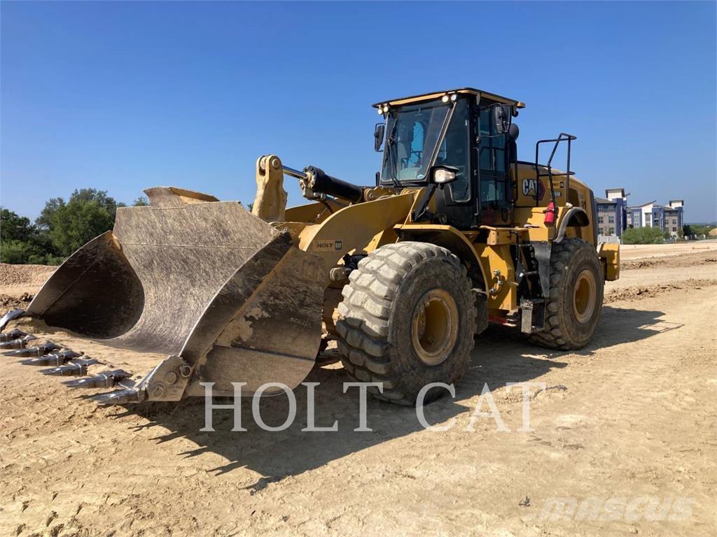 CAT 966M Chargeuse sur pneus