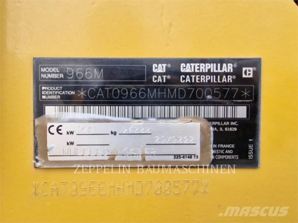 CAT 966M Chargeuse sur pneus