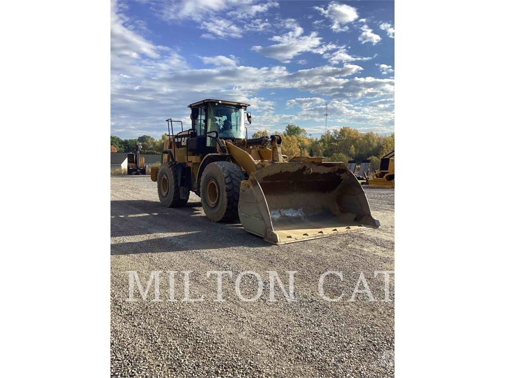 CAT 966M Chargeuse sur pneus