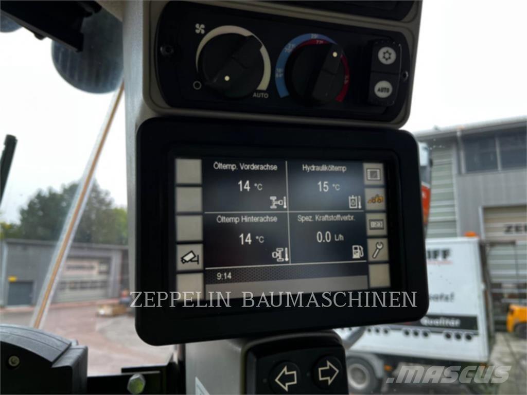 CAT 966M Chargeuse sur pneus