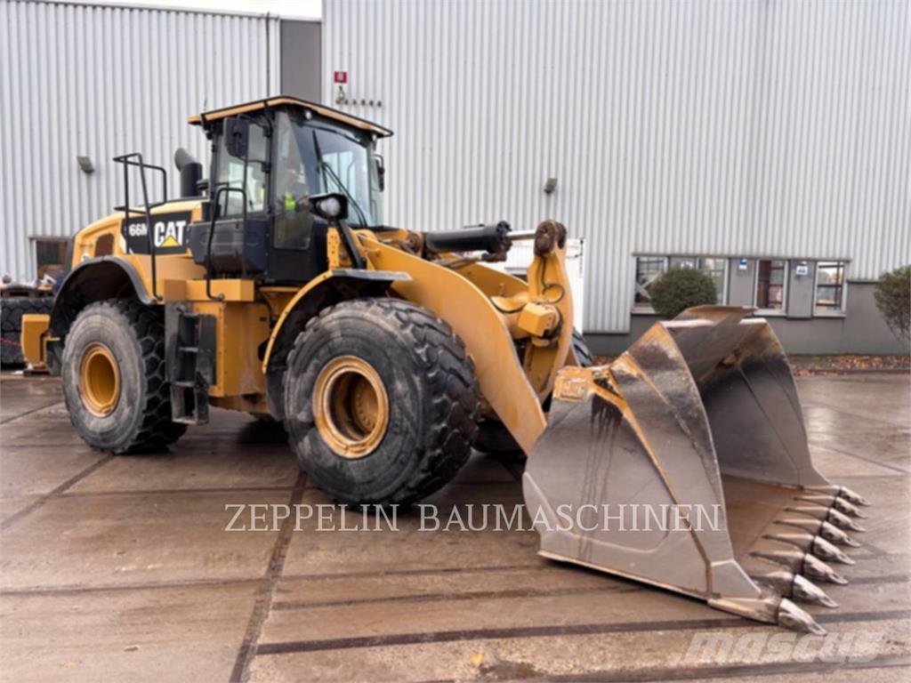 CAT 966M Chargeuse sur pneus