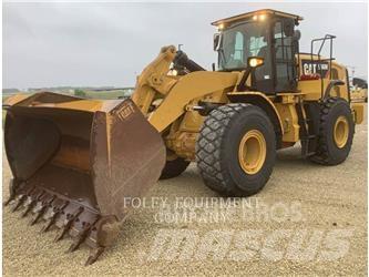 CAT 966M Chargeuse sur pneus