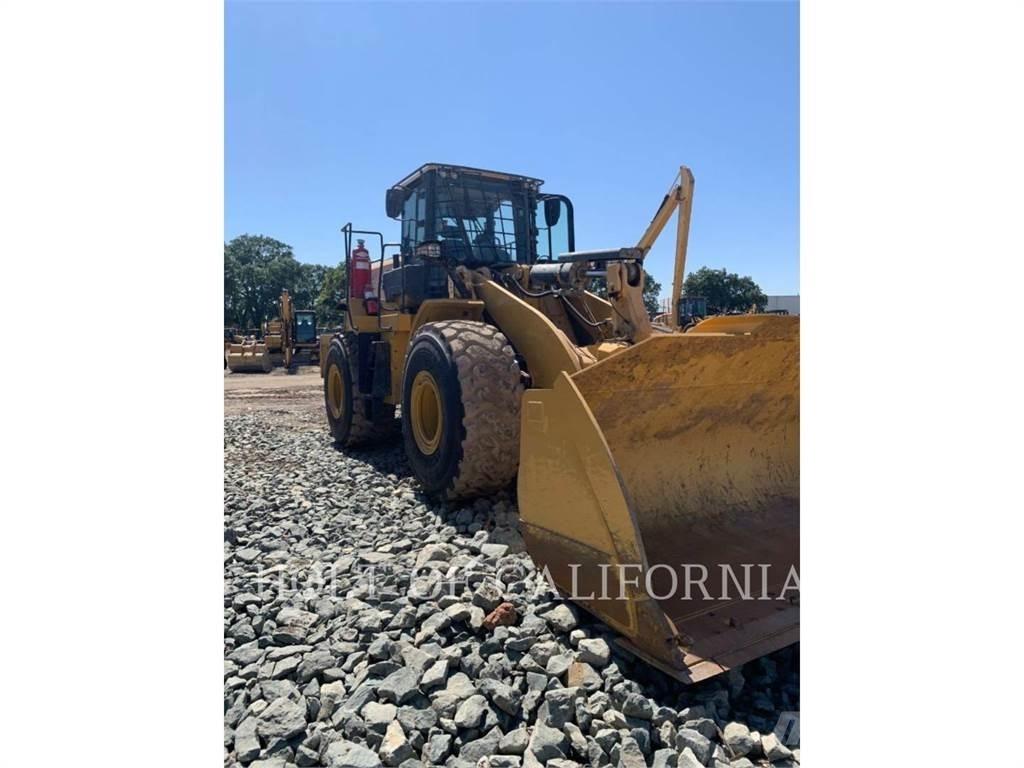 CAT 966M HL Chargeuse sur pneus