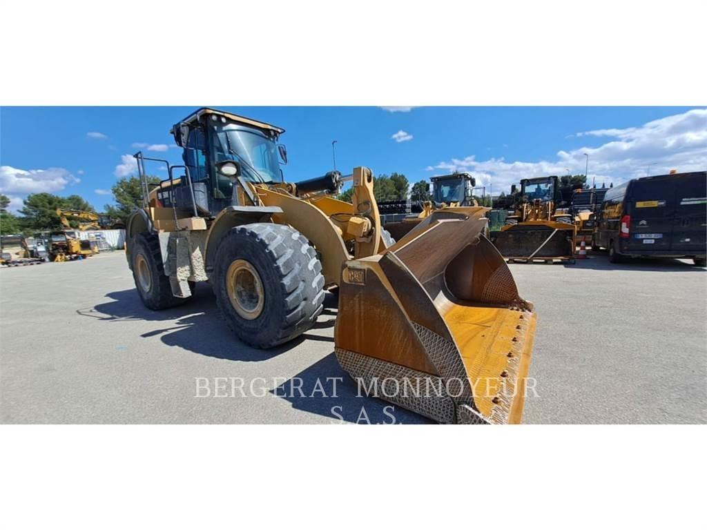 CAT 966M XE Chargeuse sur pneus