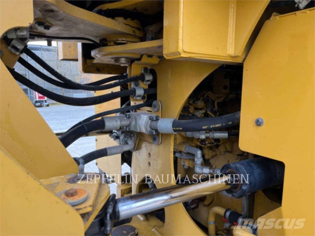 CAT 966MXE Chargeuse sur pneus