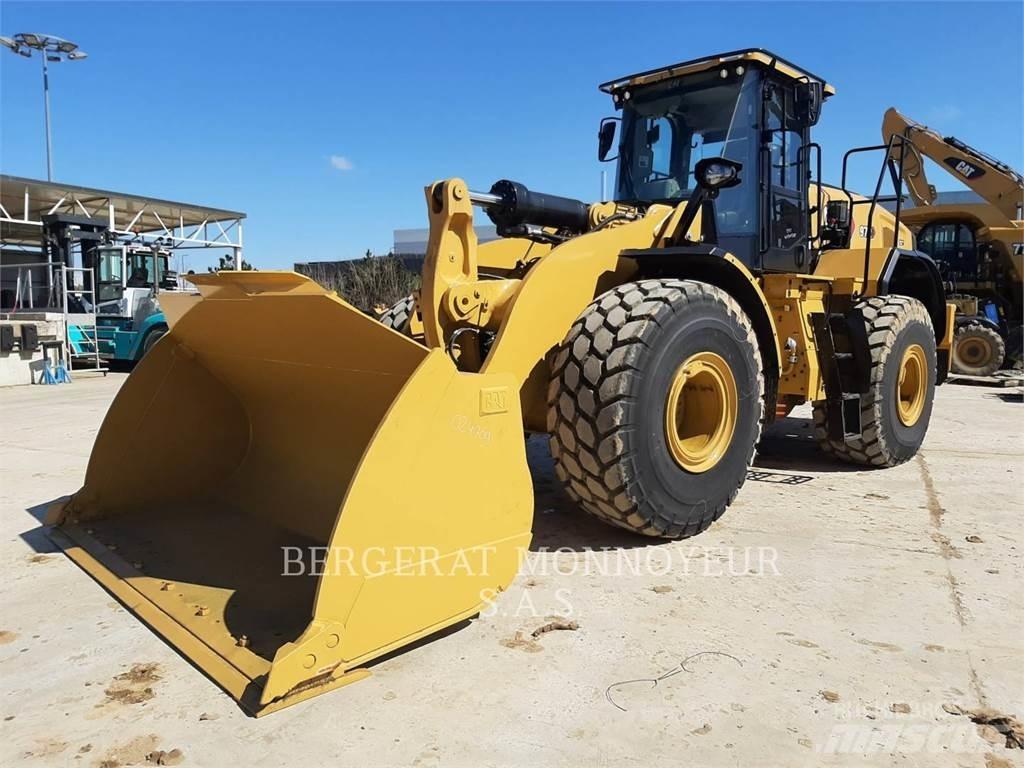 CAT 972 Chargeuse sur pneus