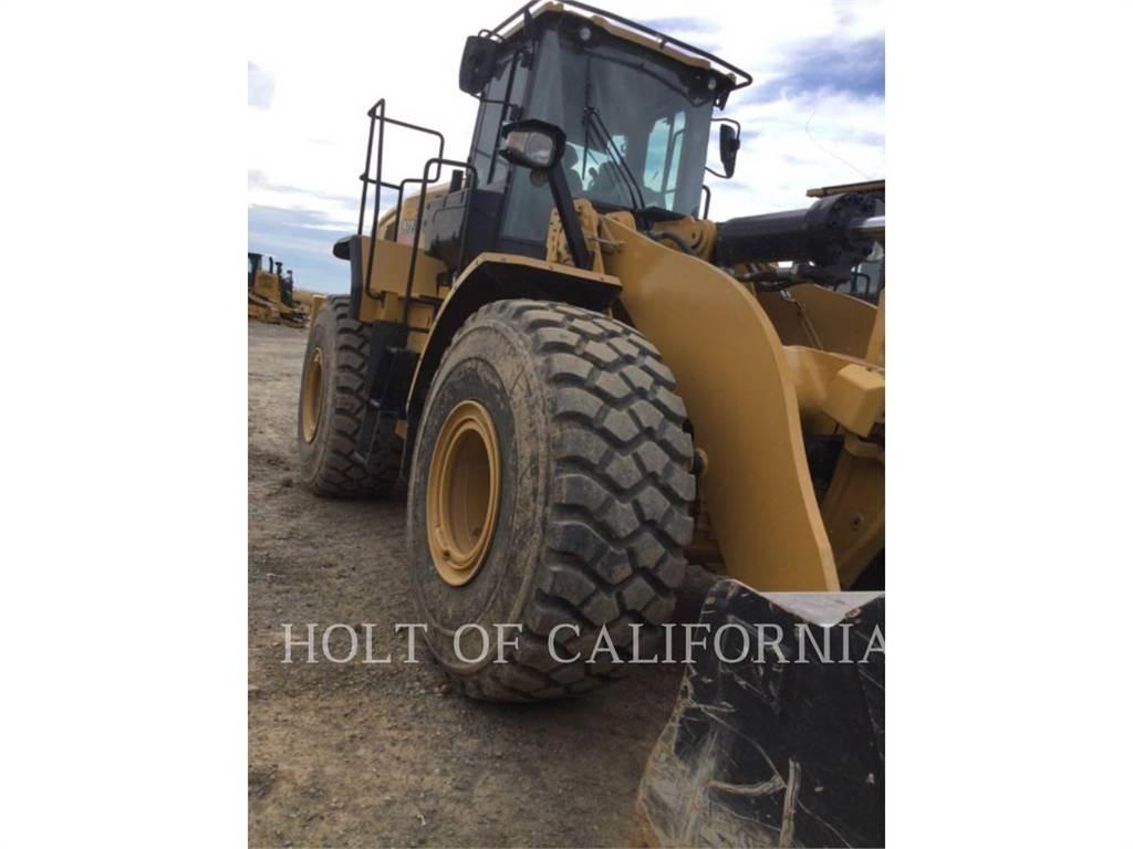 CAT 972 Chargeuse sur pneus