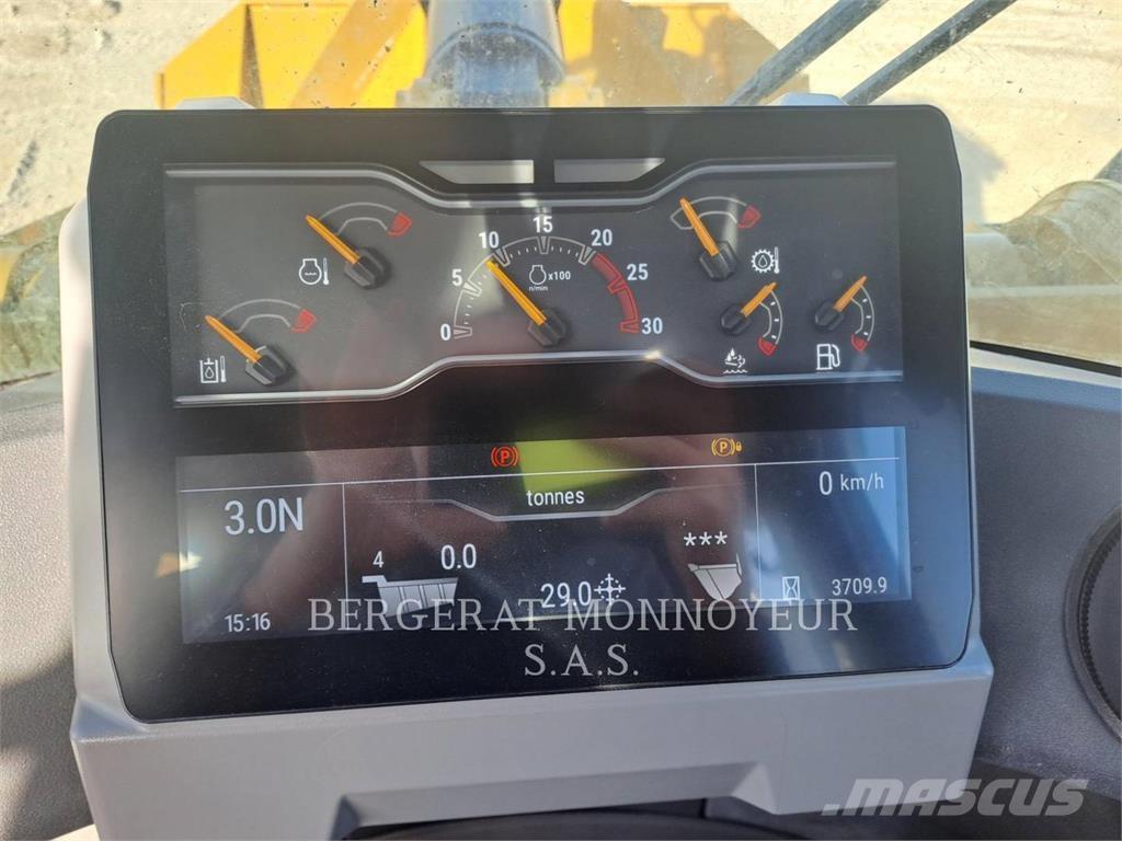 CAT 972 XE Chargeuse sur pneus