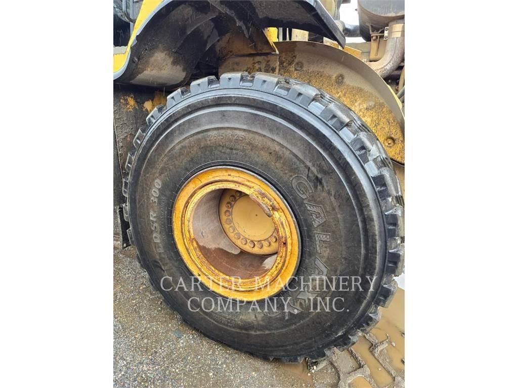 CAT 972H Chargeuse sur pneus