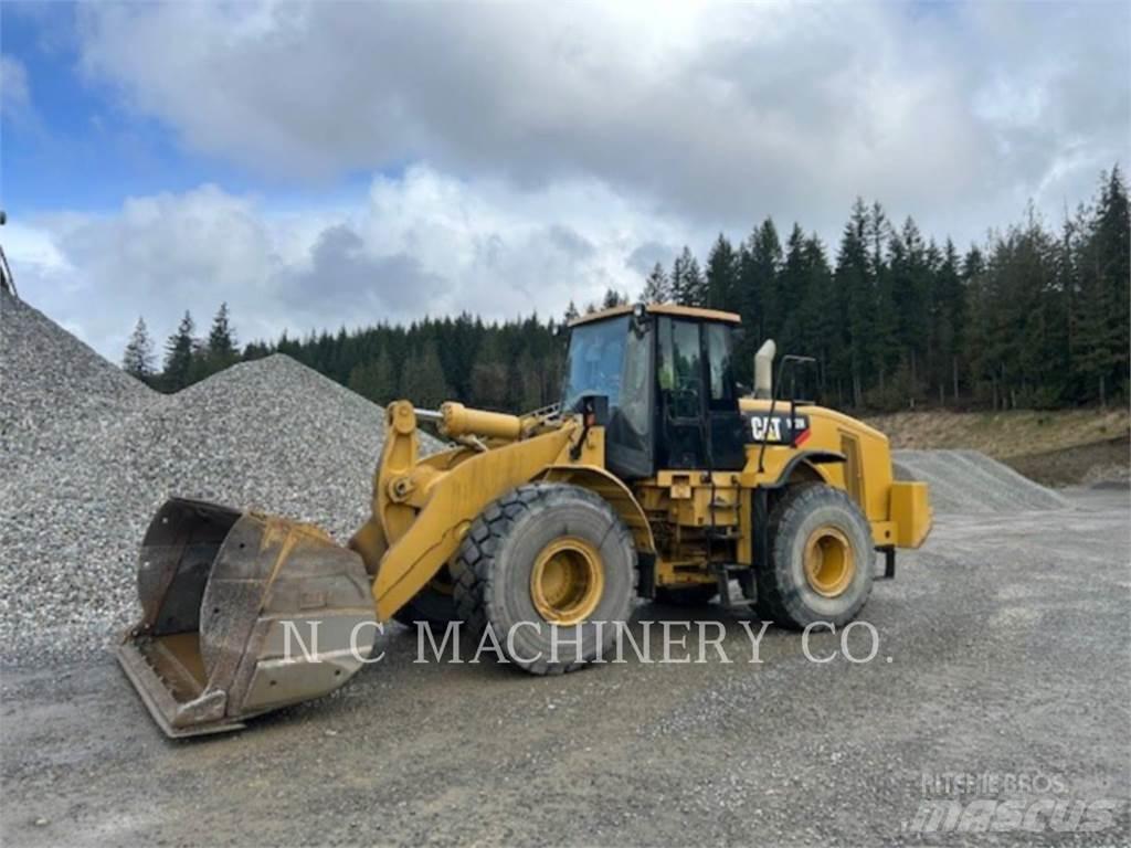CAT 972H Chargeuse sur pneus