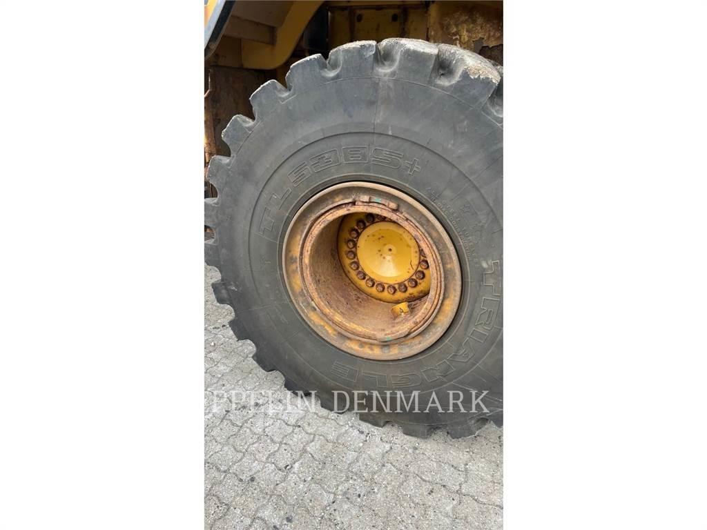 CAT 972K Chargeuse sur pneus