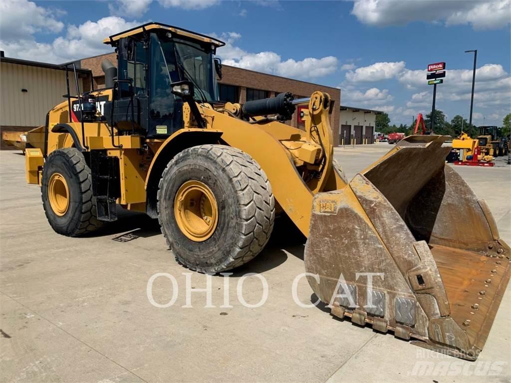 CAT 972M Chargeuse sur pneus