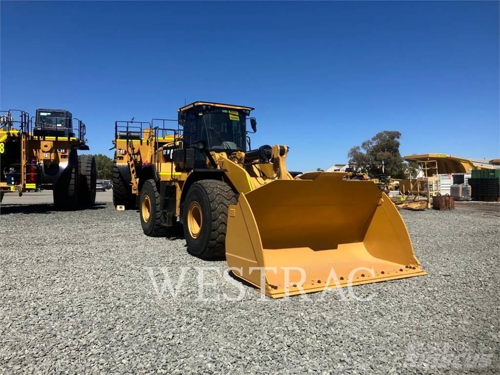CAT 972M Chargeuse sur pneus