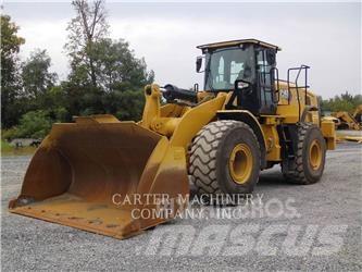 CAT 972M Chargeuse sur pneus