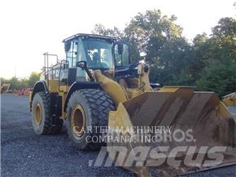 CAT 972M Chargeuse sur pneus