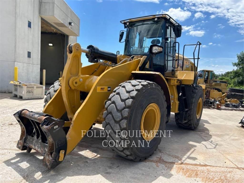 CAT 972M Chargeuse sur pneus