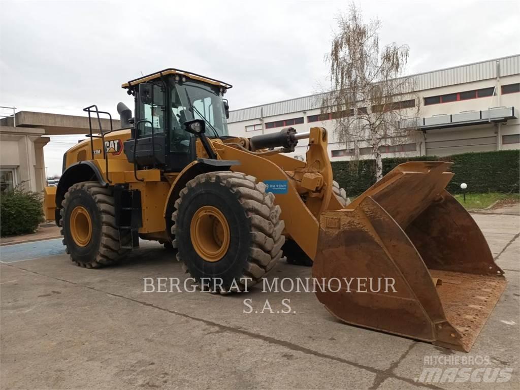 CAT 972M Chargeuse sur pneus