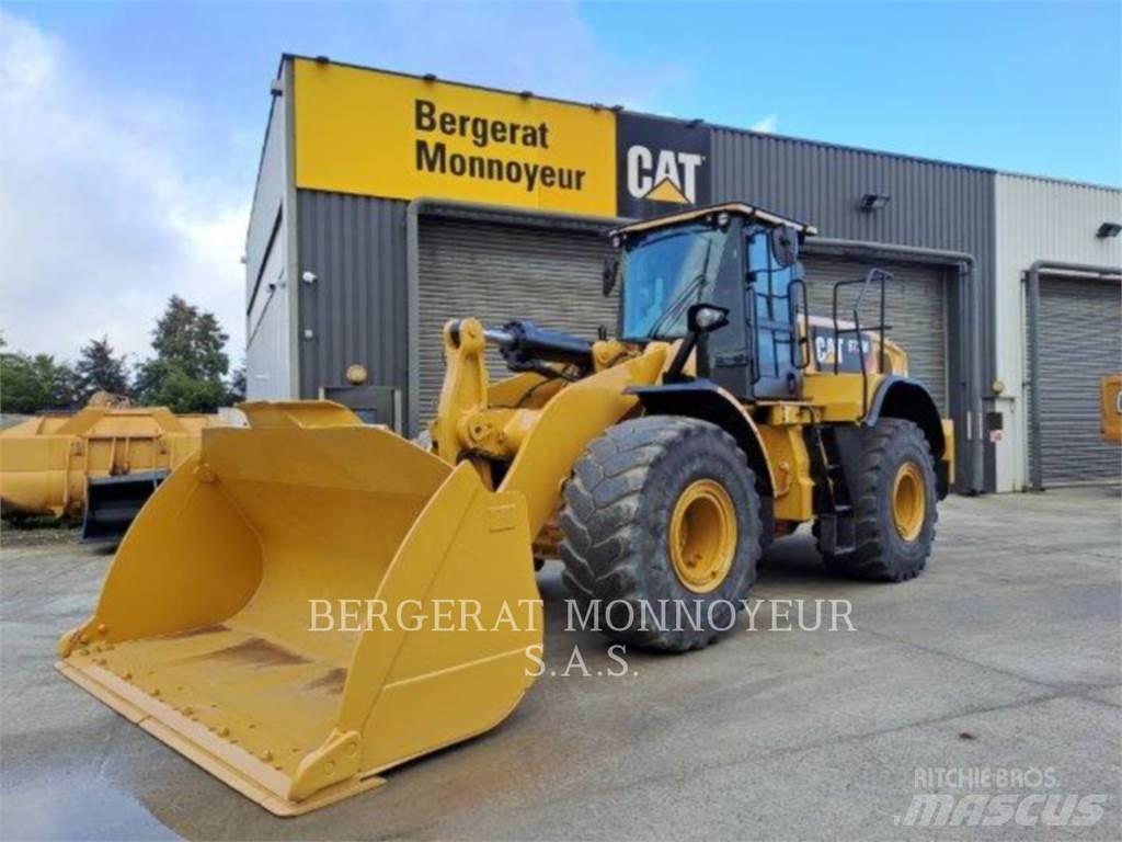 CAT 972M Chargeuse sur pneus