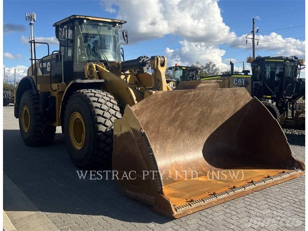 CAT 972M Chargeuse sur pneus