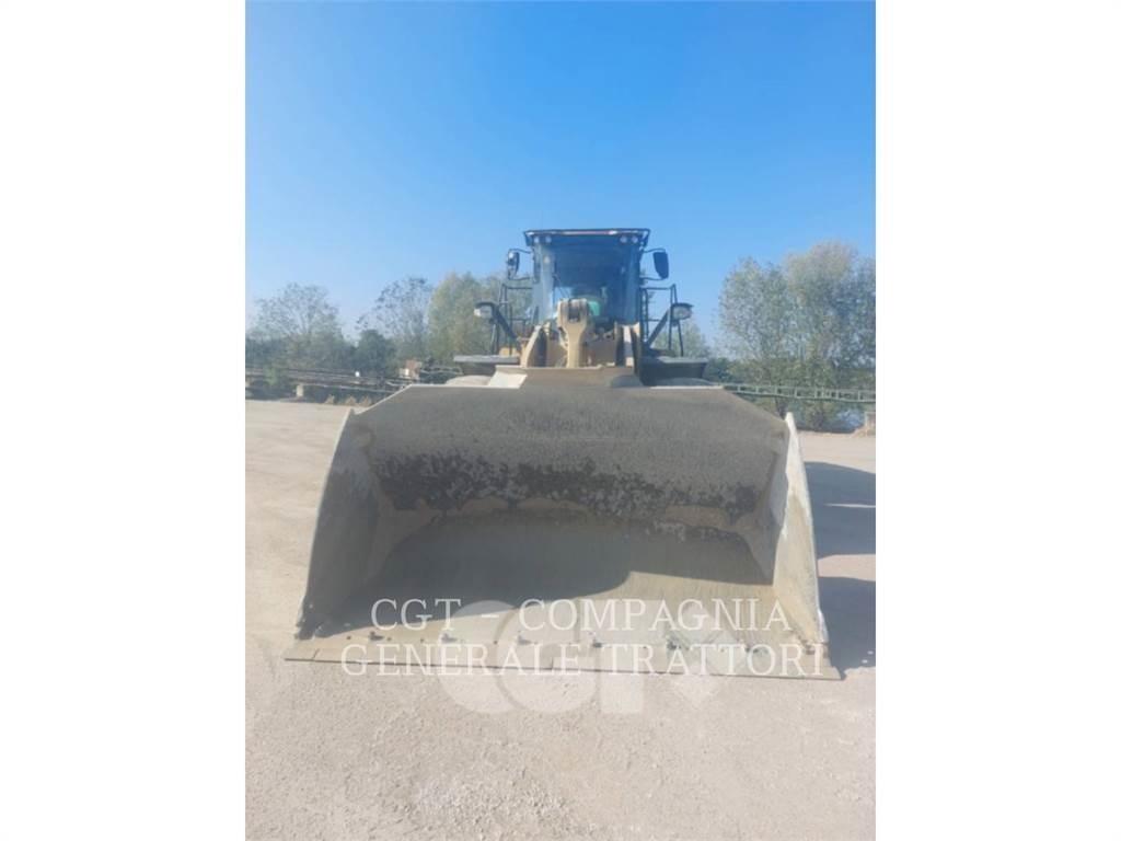 CAT 972M Chargeuse sur pneus