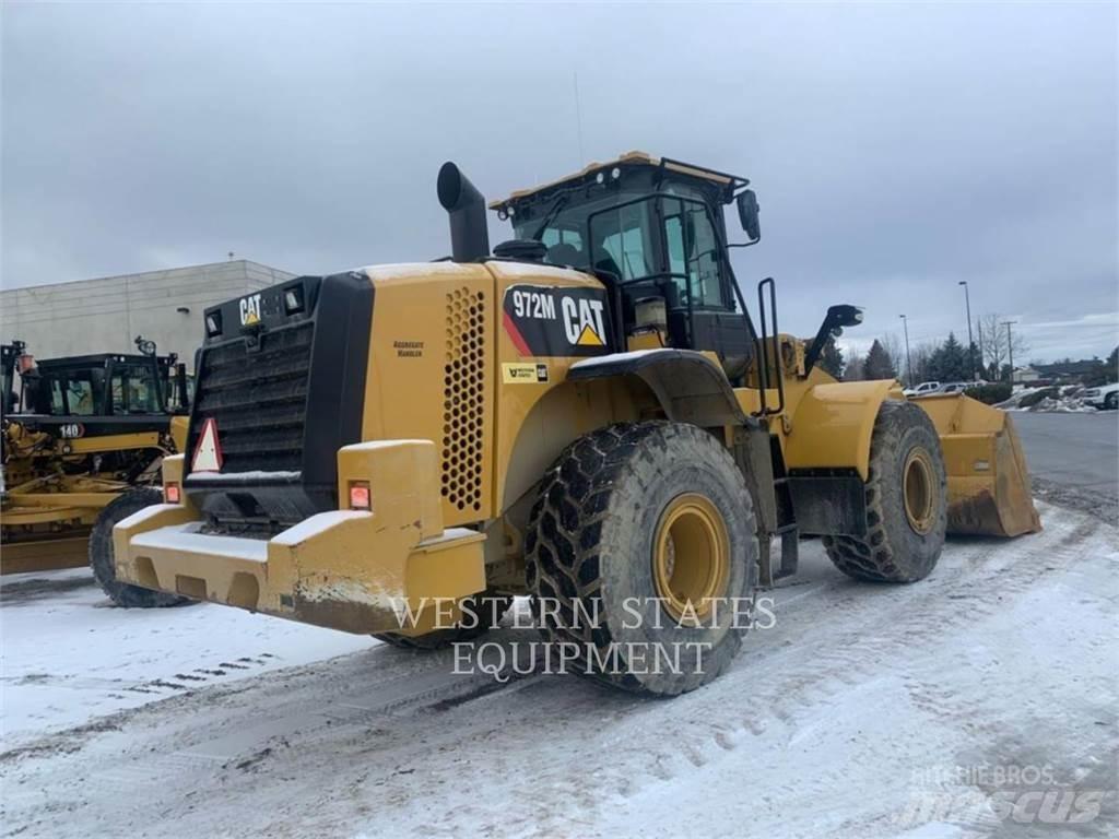 CAT 972M Chargeuse sur pneus