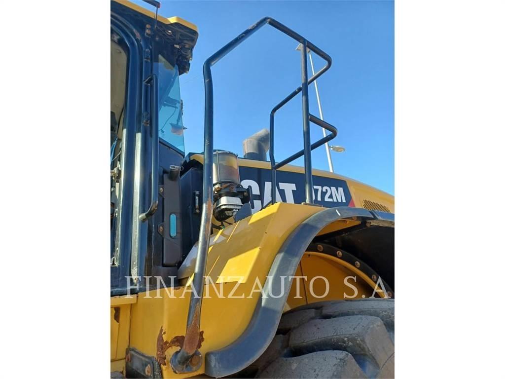 CAT 972M Chargeuse sur pneus
