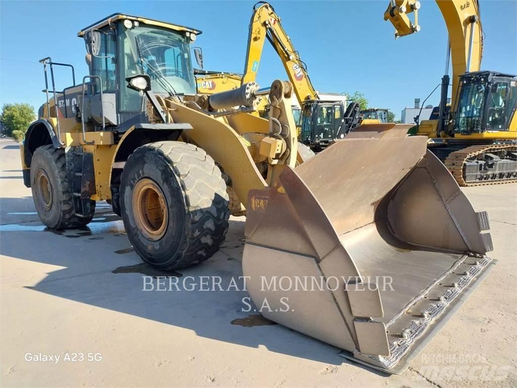 CAT 972M Chargeuse sur pneus
