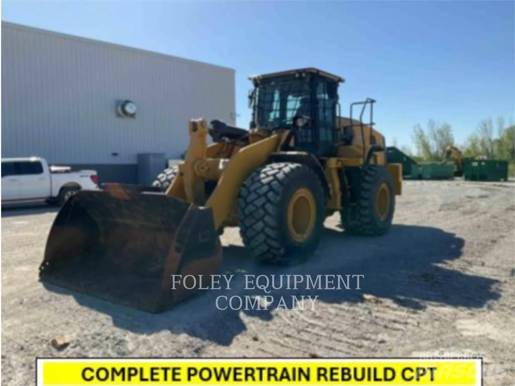 CAT 972M Chargeuse sur pneus