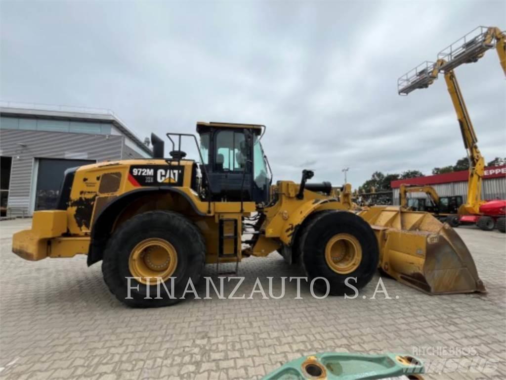 CAT 972M Chargeuse sur pneus